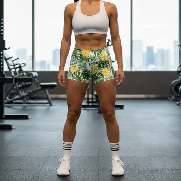 Fleo Pants - Fleo LRC Axa Shorts Size small excellent condition
